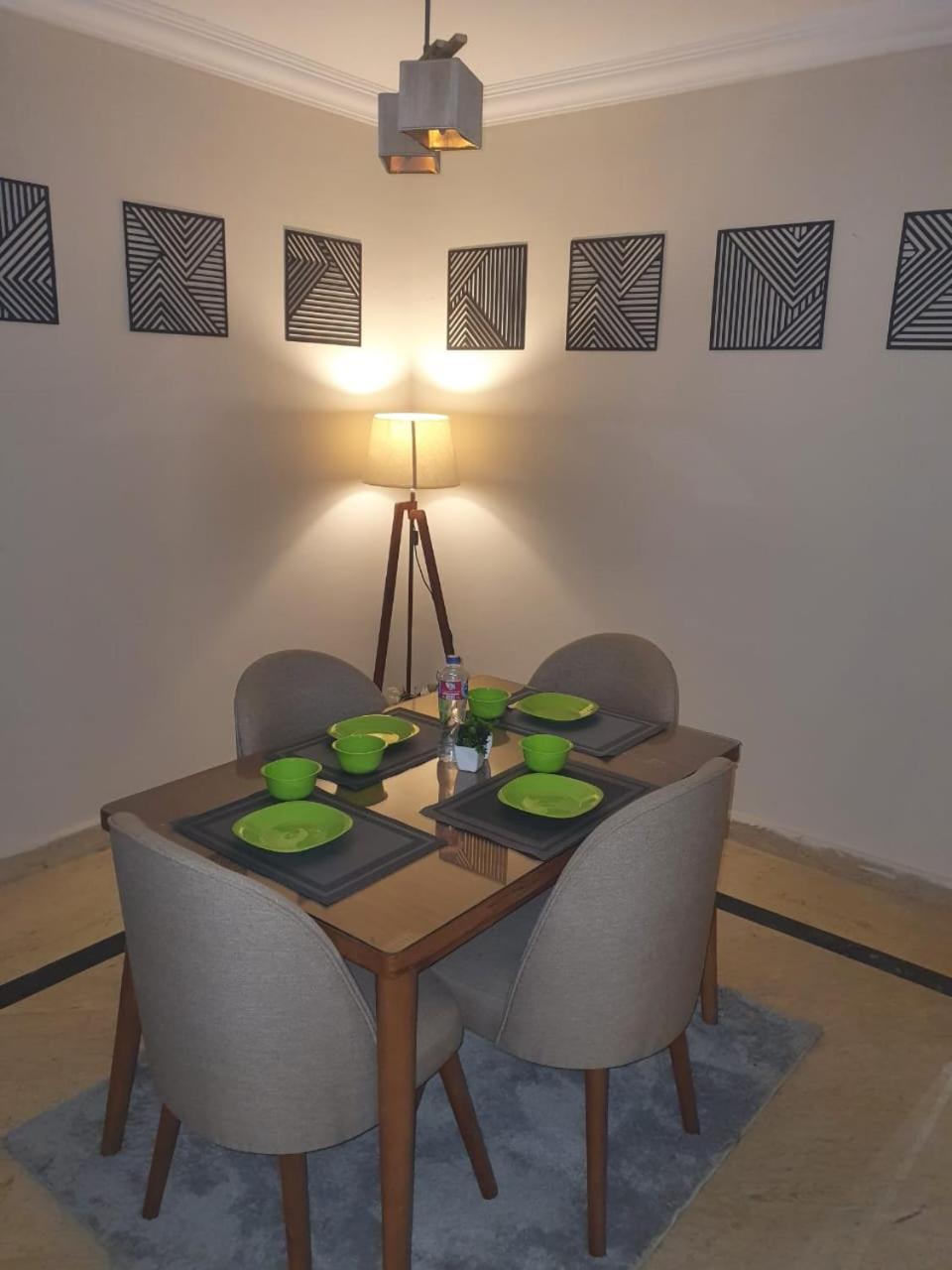Apartment Tree Serviced -3bhk Self Check-in