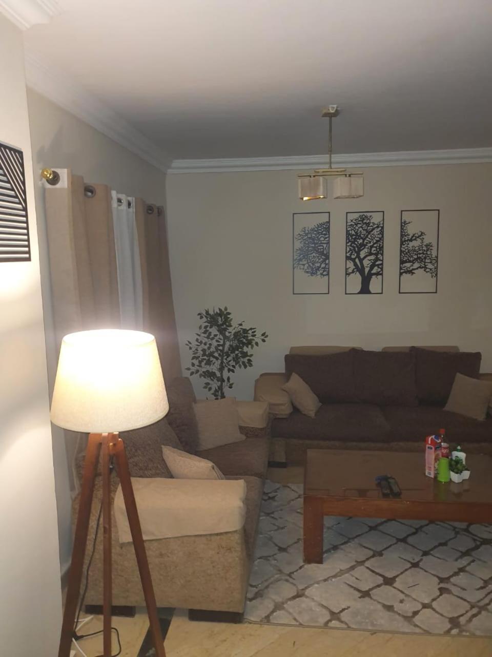 Tree Serviced -3bhk Self Check-in Apartment