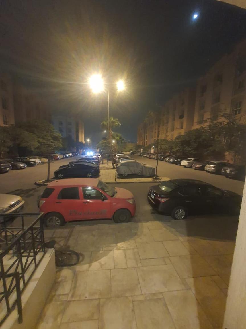 Apartment Tree Serviced -3bhk Self Check-in